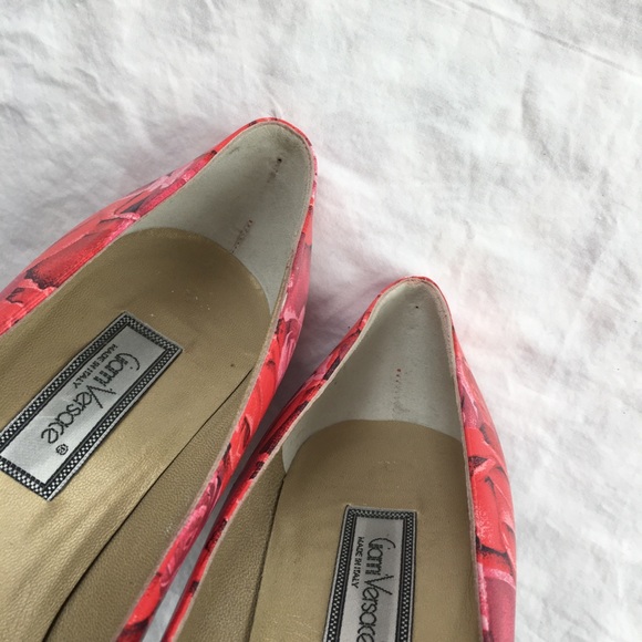 VTG Versace Rose Heels, EU39 - Picture 9 of 11